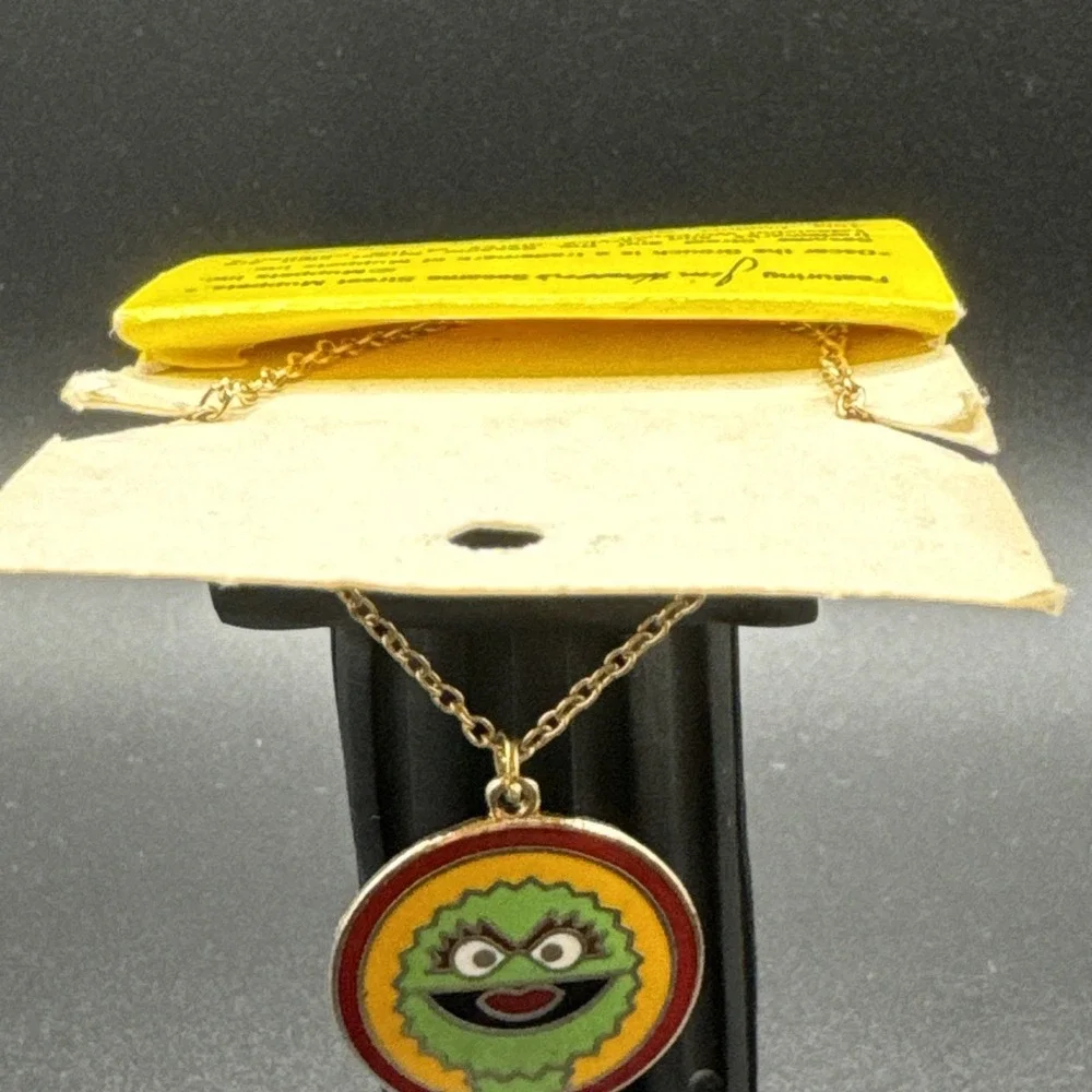 Vintage 1980s Oscar The Grouch Pendant Necklace - Sesame‎ Street
